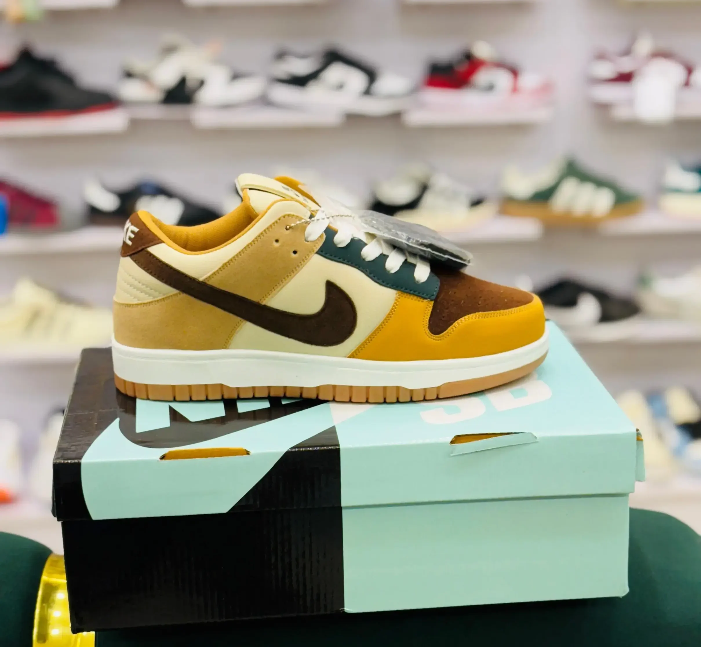 (Second Copy) Nike Dunk Low "Honey"
