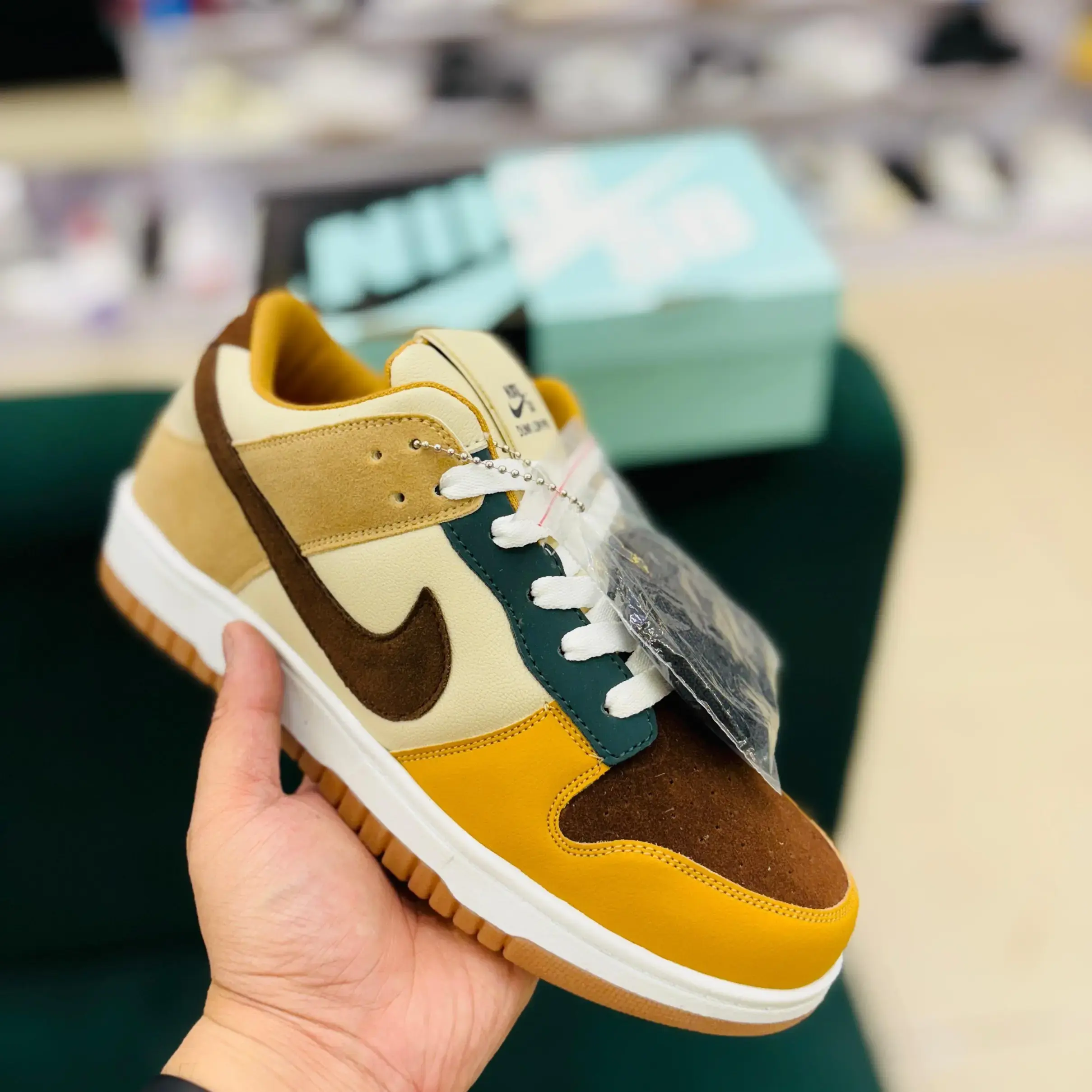 (Second Copy) Nike Dunk Low "Honey" - Image 2