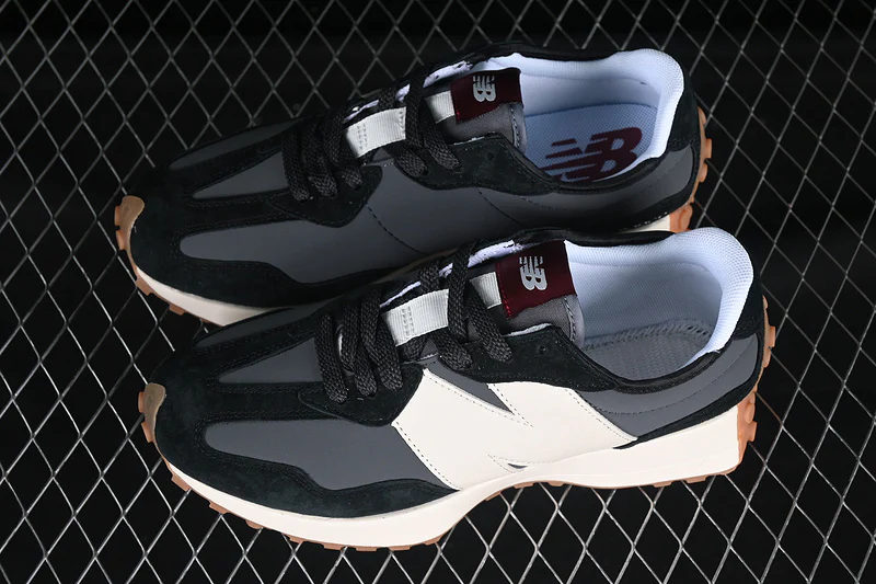 FIRST COPY New Balance 327 - Black Moonbeam - Image 4