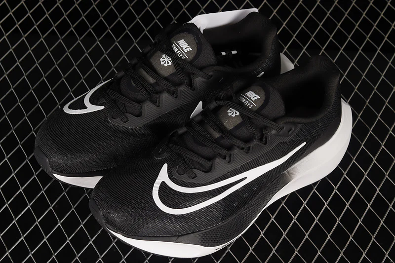 FIRST COPY ZOOM FLY 5 - Black - Image 4