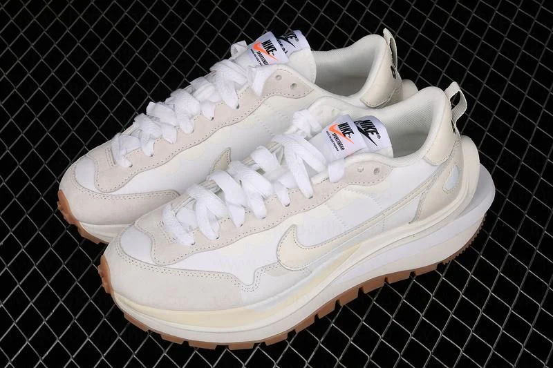 FIRST COPY Sacai xNike VaporWaffle - Sail - Image 4
